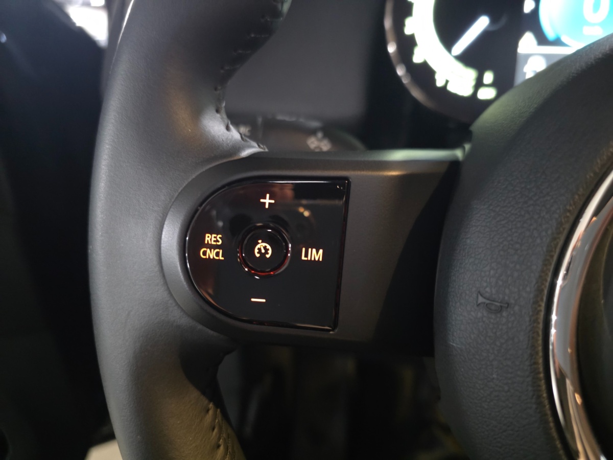 Mini Countryman, 2023 — фото 11 из 12