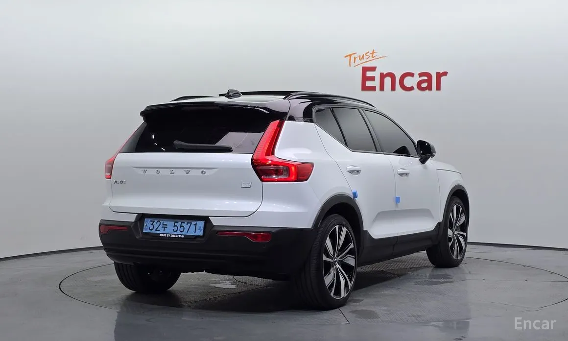 Volvo XC40, 2021 — фото 2 из 12