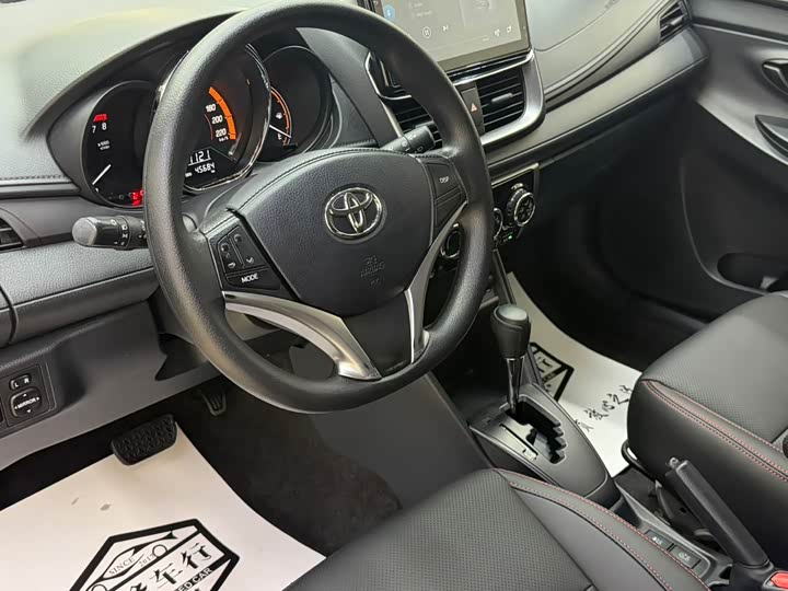 Toyota Yaris L Hatchback, 2021 — фото 7 из 9
