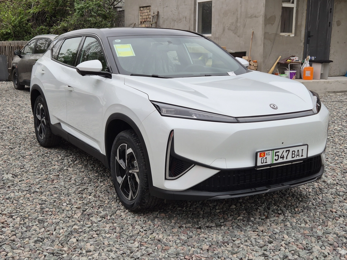 Dongfeng Aeolus L7, 2026 — фото 3 из 11