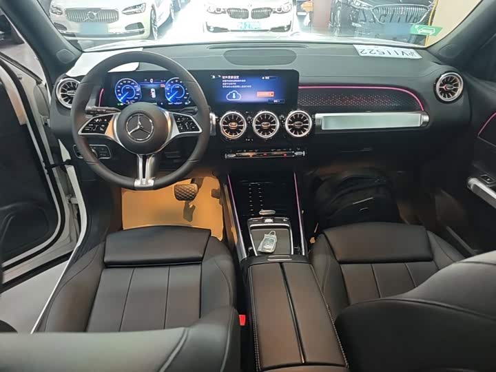 Mercedes-Benz EQB, 2025 — фото 6 из 9