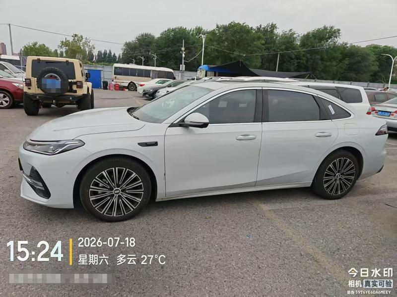 Geely Galaxy A7, 2025 — фото 4 из 9