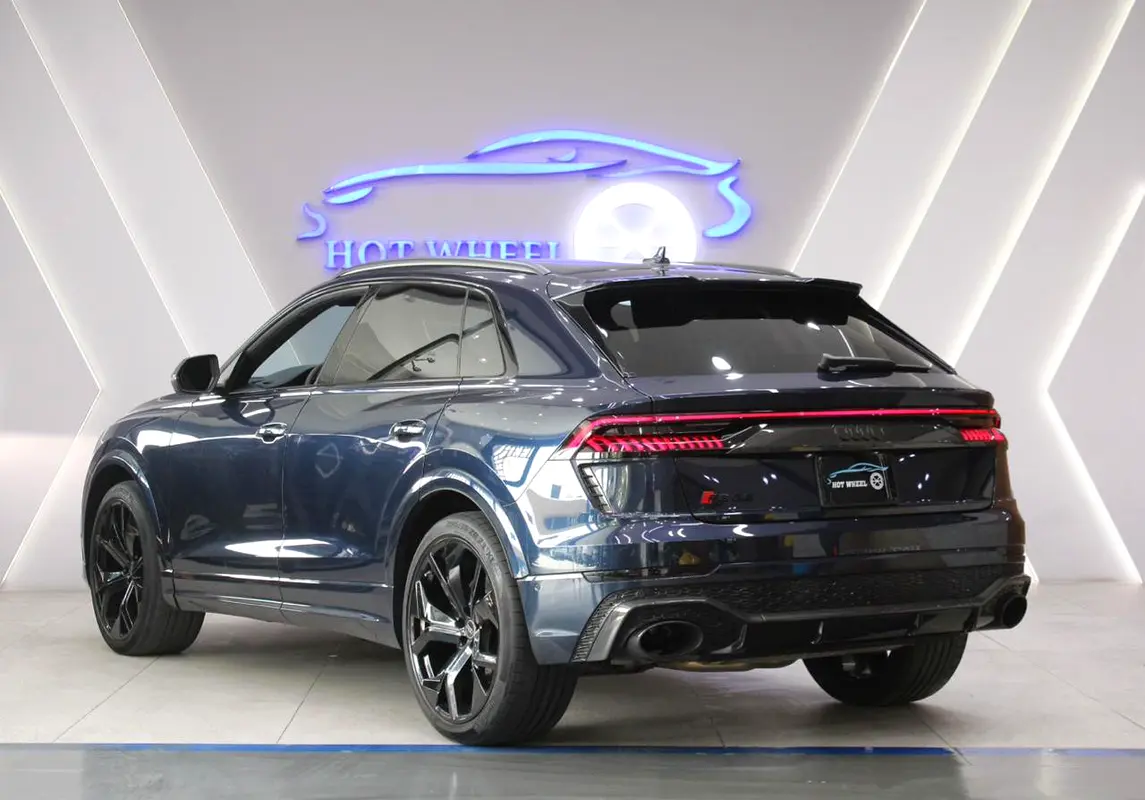 Audi RS Q8, 2024 — фото 5 из 10
