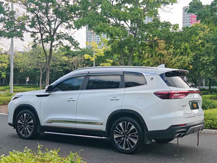 Chery Tiggo 8 Pro, 2024 — фото 6 из 9