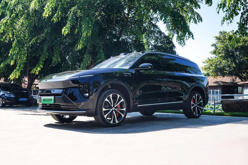 Nio ES8, 2024 — купить в Орле под ключ