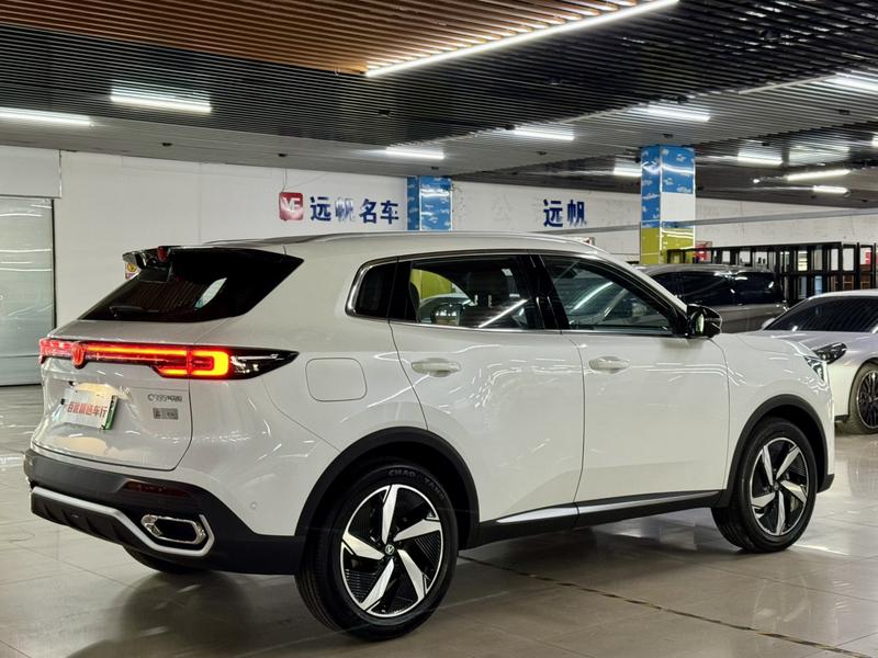 Changan CS55 Plus Hybrid, 2026 — фото 6 из 12