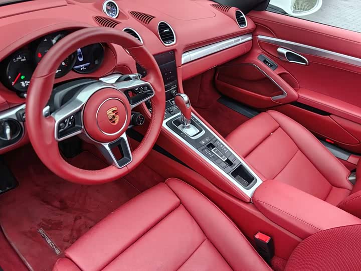 Porsche 718, 2025 — фото 4 из 9