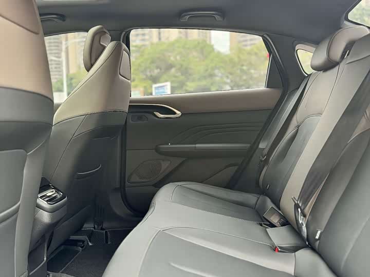 Changan Eado Plus, 2025 — фото 6 из 9