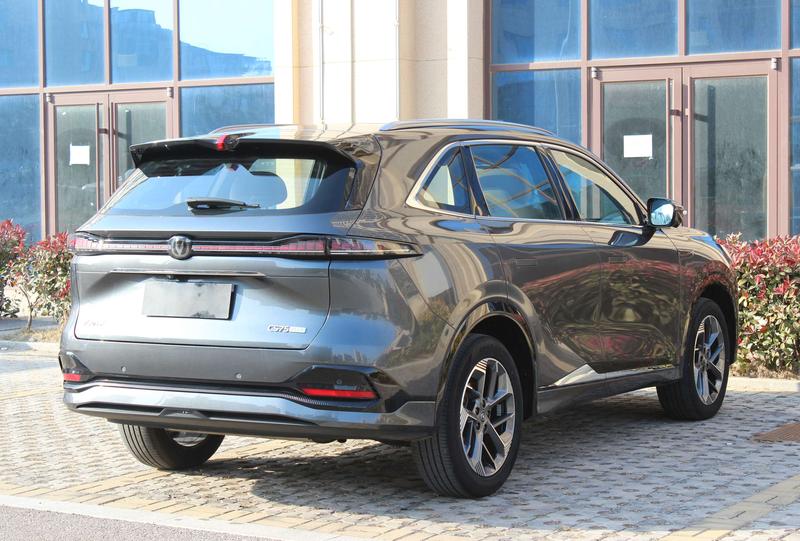 Changan CS75 Plus, 2024 — фото 5 из 12