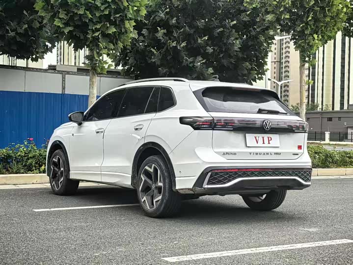 Volkswagen Tiguan L Pro, 2025 — фото 7 из 9