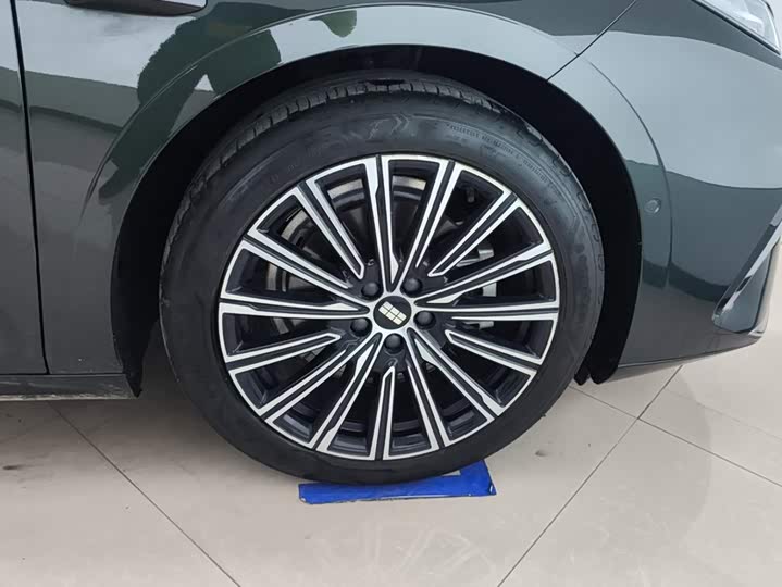 Geely Galaxy Starshine 8 EM-i, 2025 — фото 6 из 9