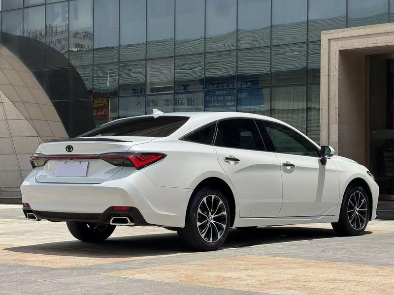 Toyota Avalon, 2023 — фото 7 из 12