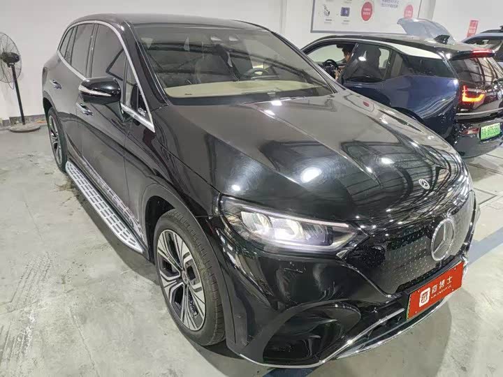 Mercedes-Benz EQE SUV, 2024 — фото 2 из 9