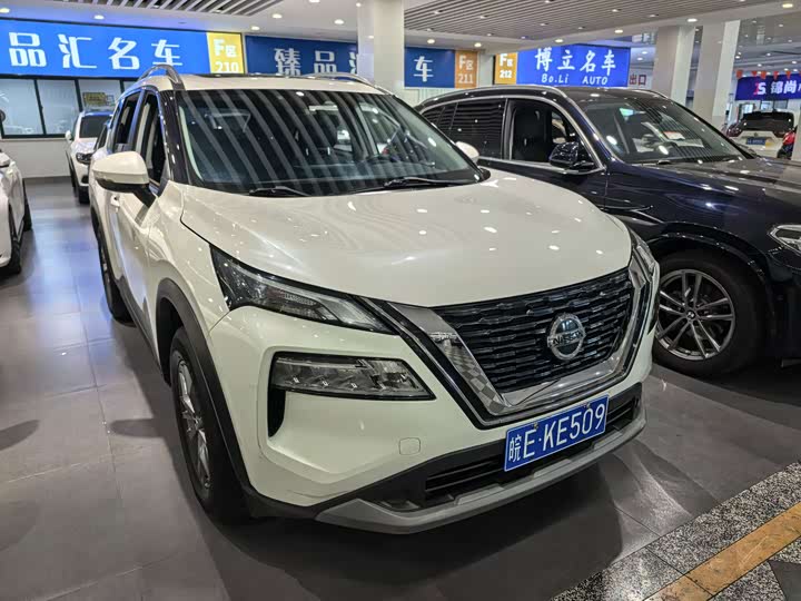 Nissan X-Trail, 2022 — фото 2 из 9