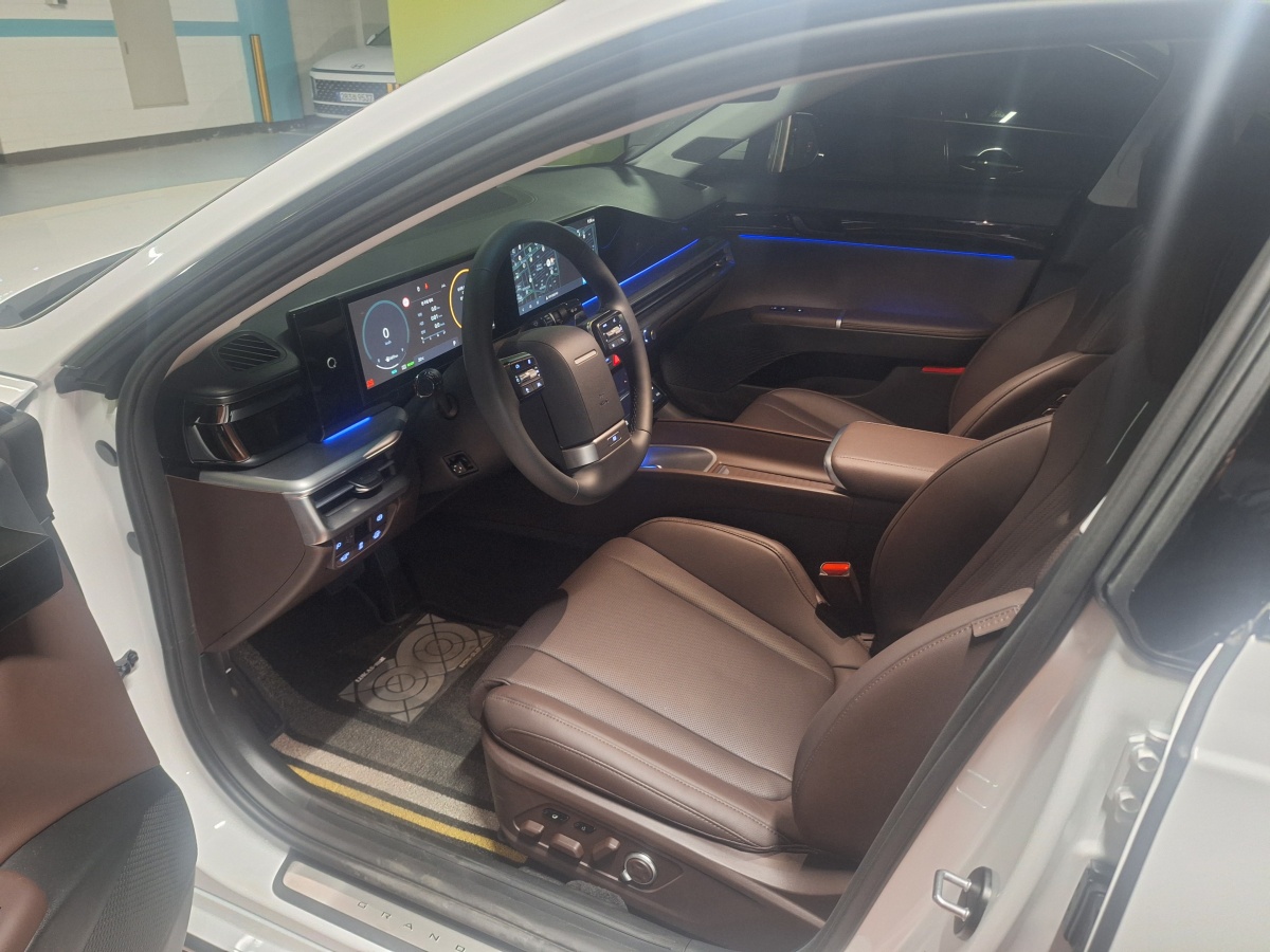 Hyundai Grandeur, 2025 — фото 8 из 9