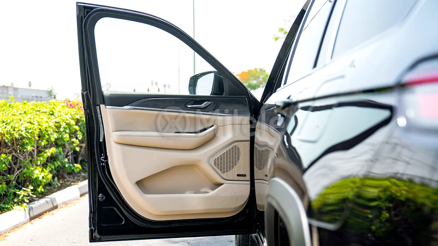 Jeep Grand Cherokee, 2023 — фото 9 из 10