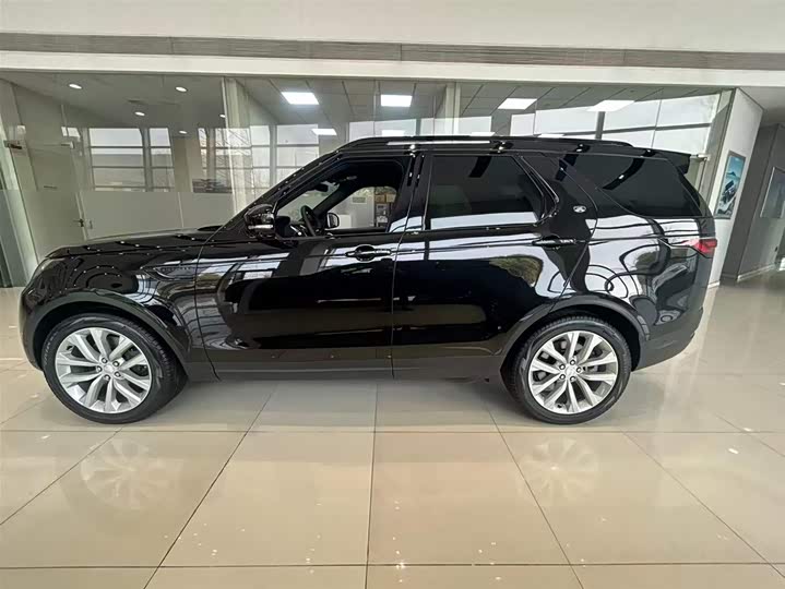 Land Rover Discovery, 2025 — фото 7 из 9