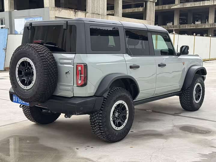 Ford Bronco, 2024 — фото 7 из 9