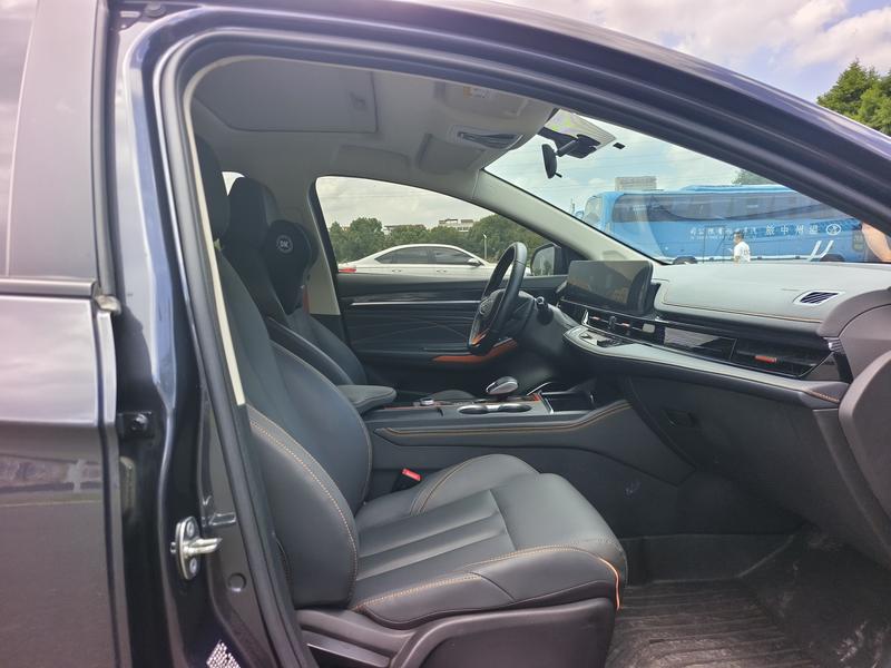 Chery Omoda S5 GT (Arrizo 5 GT), 2023 — фото 11 из 12
