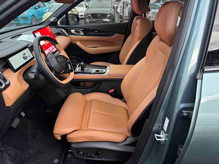 Geely Atlas L, 2025 — фото 4 из 9