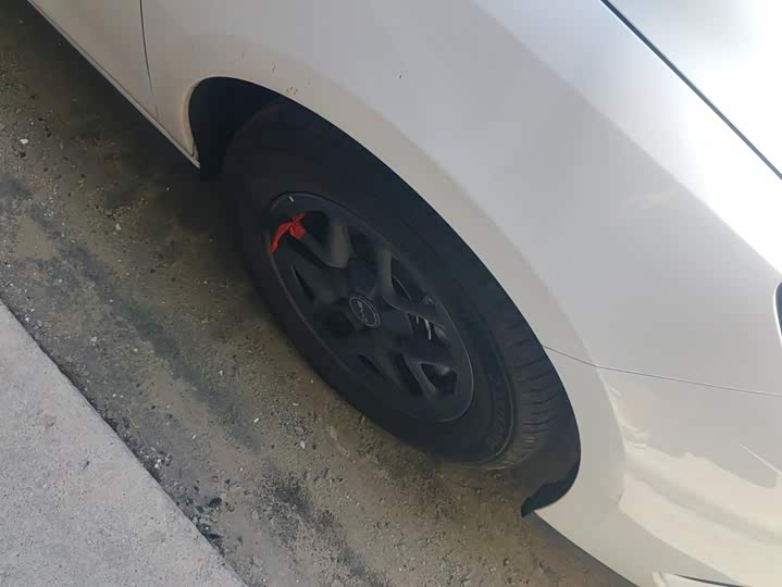 BYD Seal 05 DM-i Hybrid, 2025 — фото 6 из 9