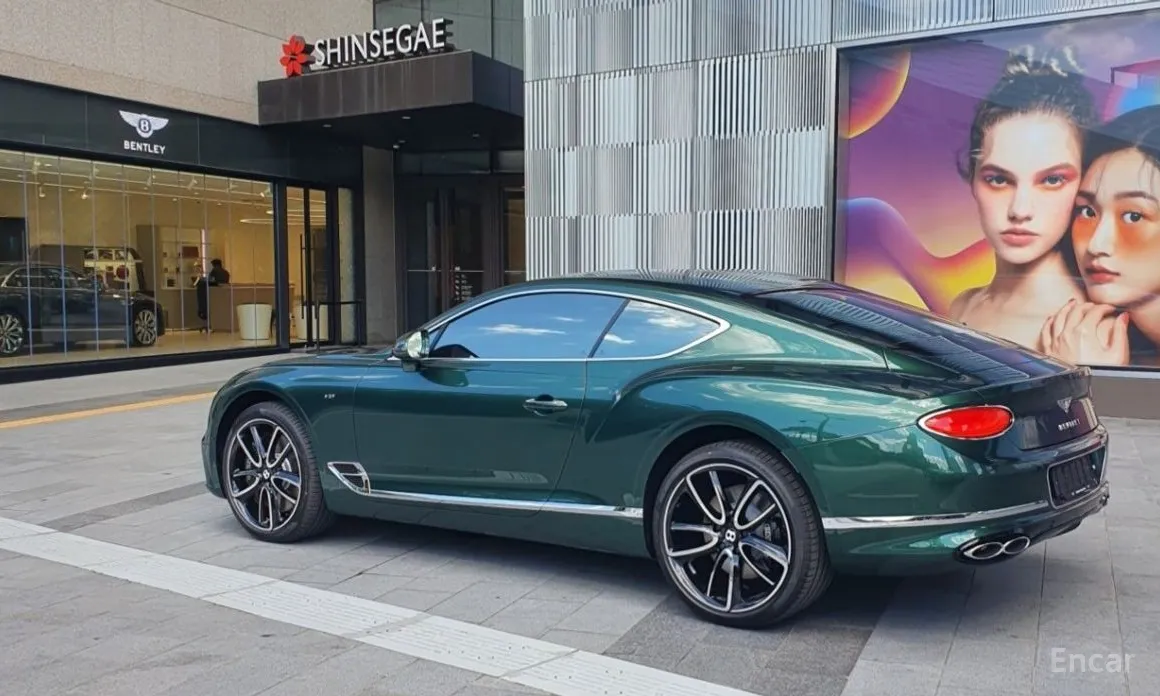Bentley Continental GT, 2022 — фото 2 из 12