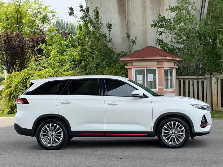 Changan Oshan X7 Plus, 2022 — фото 4 из 9