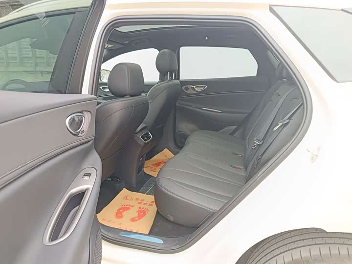 BYD Sea Lion 06 Hybrid/EV, 2025 — фото 8 из 9