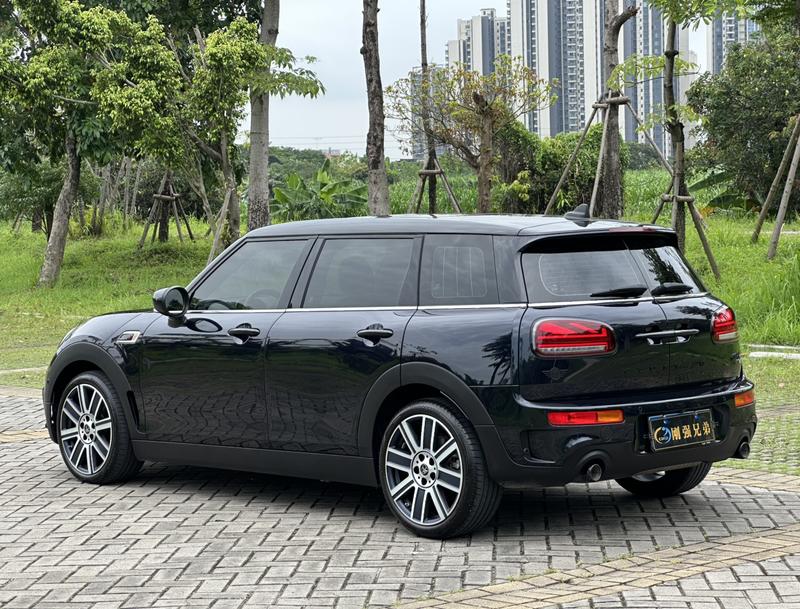 Mini Clubman, 2023 — фото 5 из 12