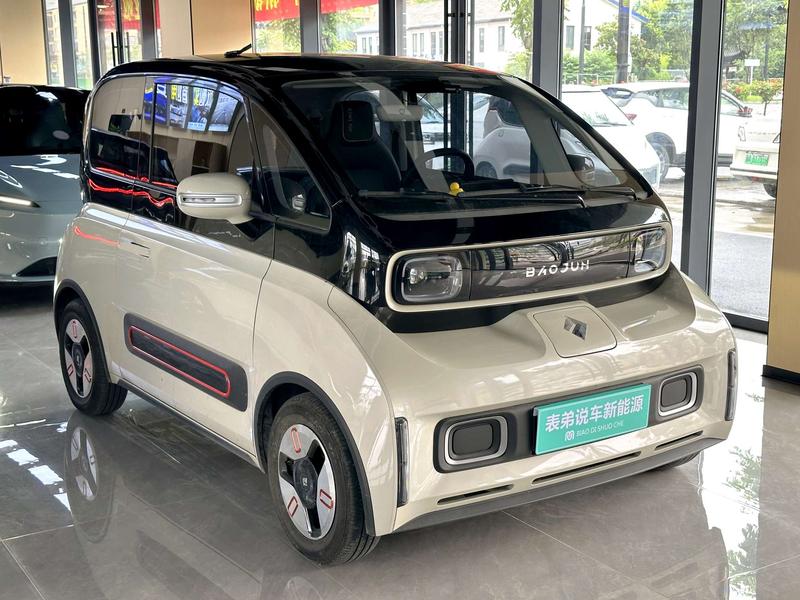 Baojun KiWi EV, 2022 — фото 3 из 8