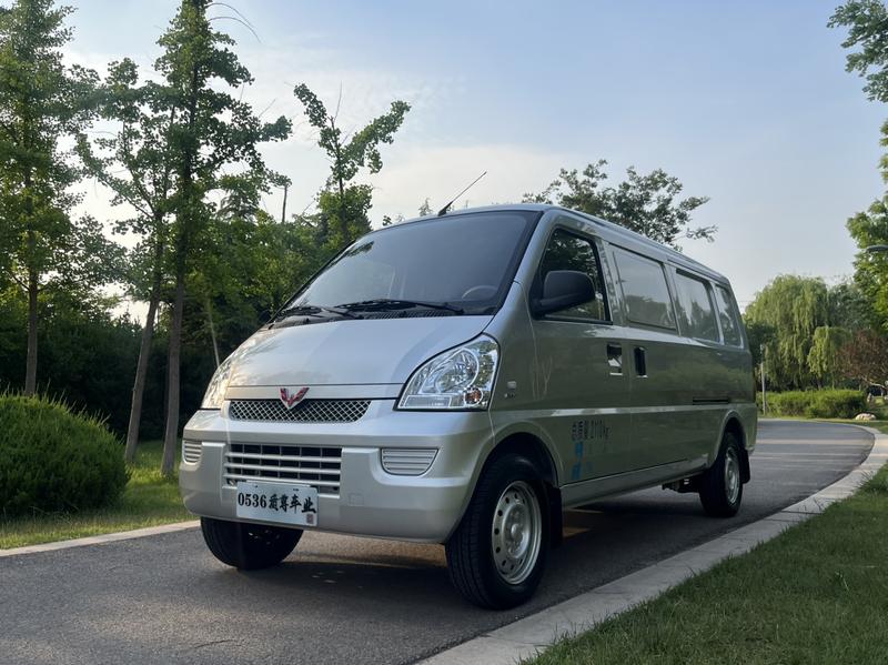 Wuling Rongguang, 2023 — купить в Санкт-Петербурге под ключ