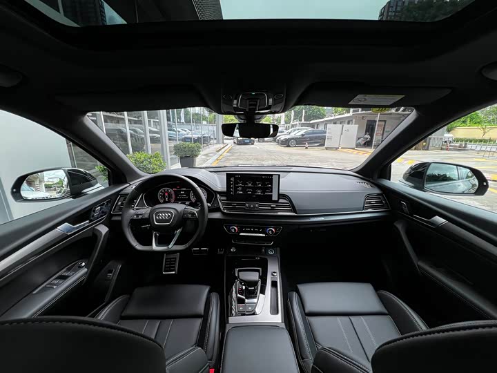 Audi Q5L, 2025 — фото 9 из 9
