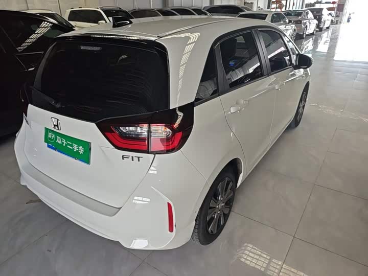Honda Fit, 2023 — фото 7 из 9