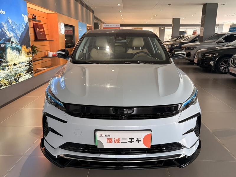 Geely Emgrand L Hi·P Hybrid, 2023 — фото 2 из 11