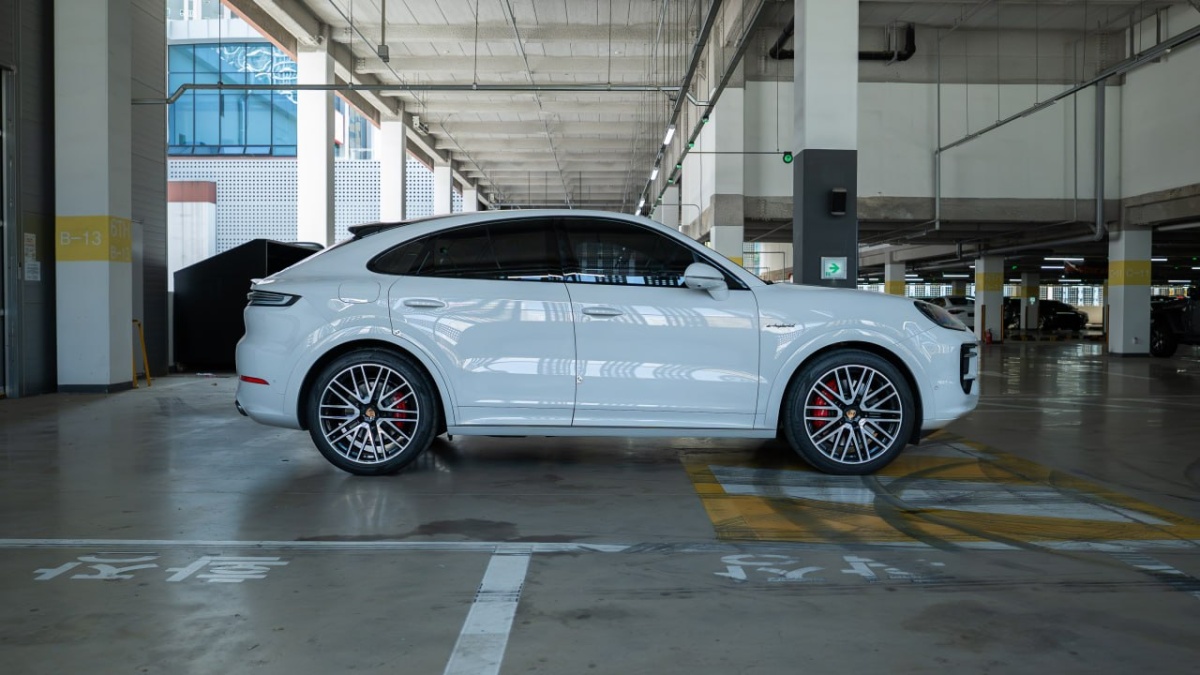 Porsche Cayenne, 2025 — фото 3 из 12
