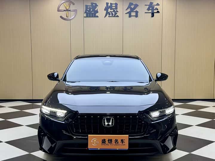 Honda Inspire, 2025 — фото 2 из 9