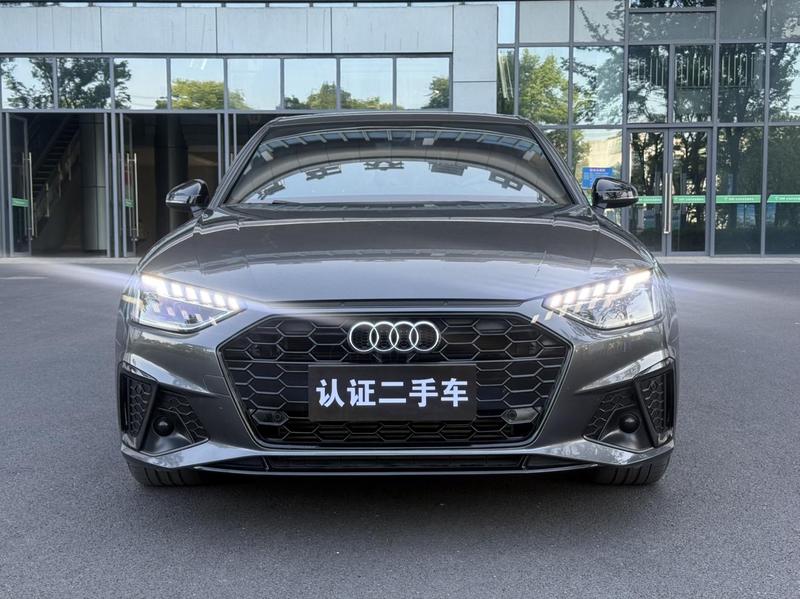 Audi A4L, 2023 — фото 2 из 12