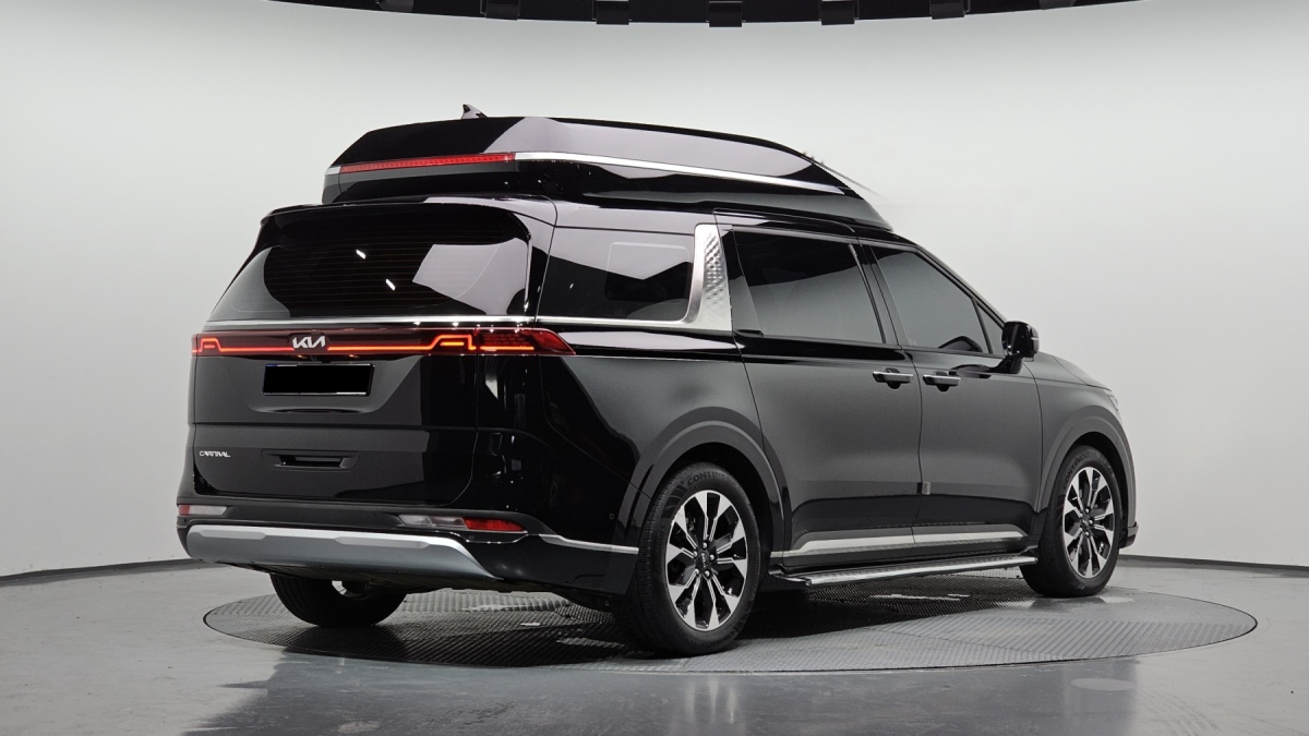 Kia Carnival, 2022 — фото 2 из 12