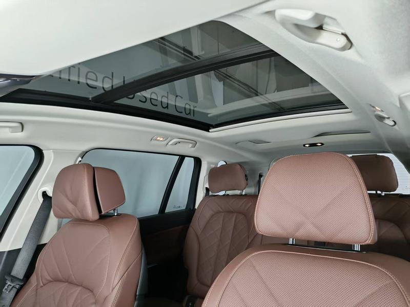 BMW X7, 2024 — фото 12 из 12