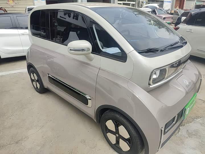 Baojun KiWi EV, 2022 — фото 4 из 9