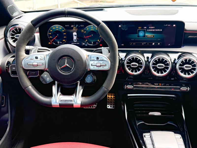 Mercedes-Benz CLA-Class AMG, 2022 — фото 9 из 12