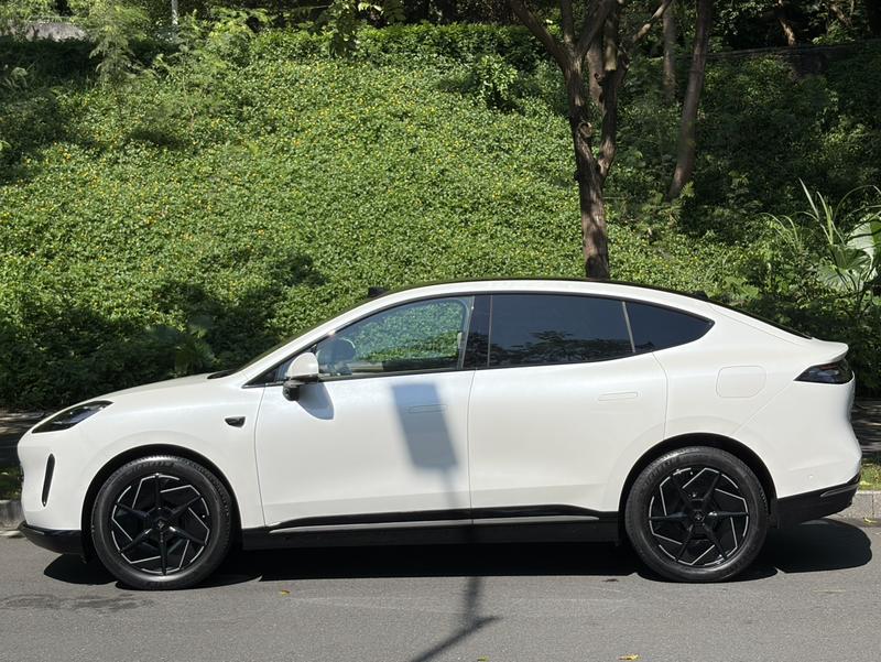 GAC Hyptec HT, 2024 — фото 3 из 12