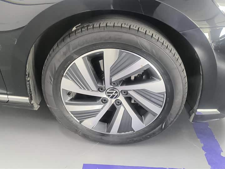 Volkswagen Magotan GTE Hybrid, 2022 — фото 6 из 9