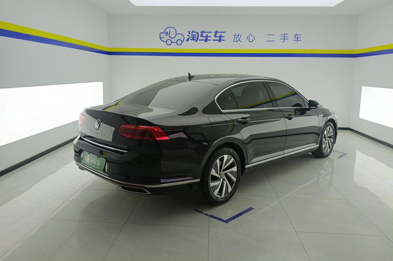 Volkswagen Magotan GTE Hybrid, 2022 — фото 3 из 12