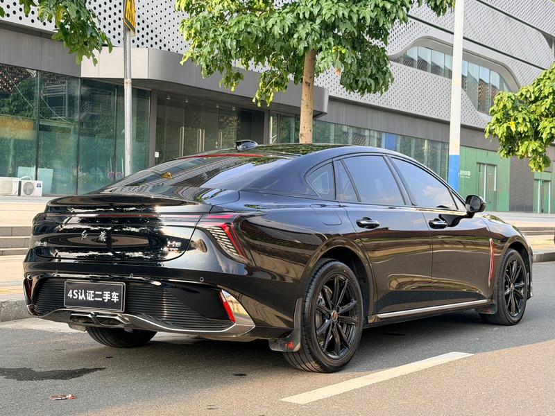 Hongqi H6, 2025 — фото 7 из 12