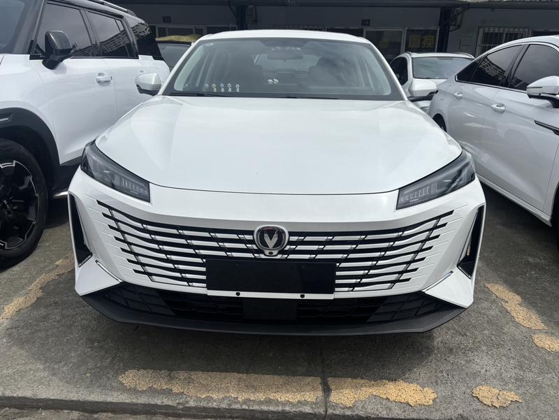 Changan Eado Plus, 2025 — фото 2 из 12