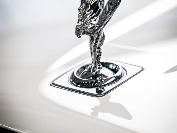 Rolls-Royce Cullinan, 2022 — фото 8 из 9
