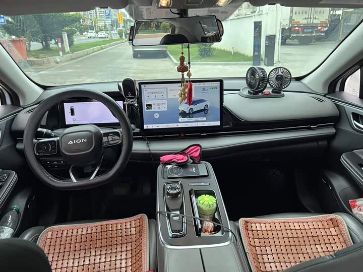GAC Aion S Plus, 2023 — фото 6 из 7