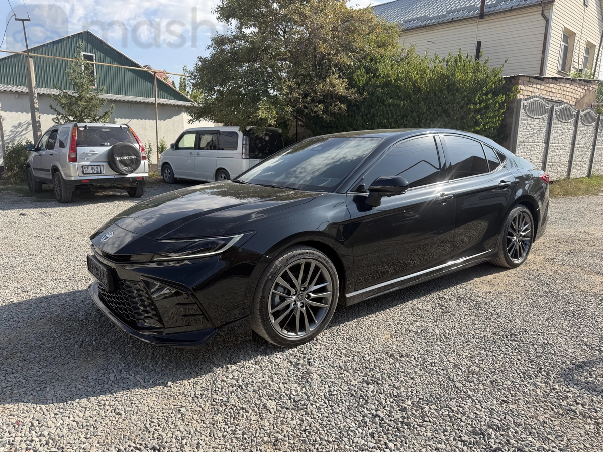 Toyota Camry, 2026 — фото 2 из 12