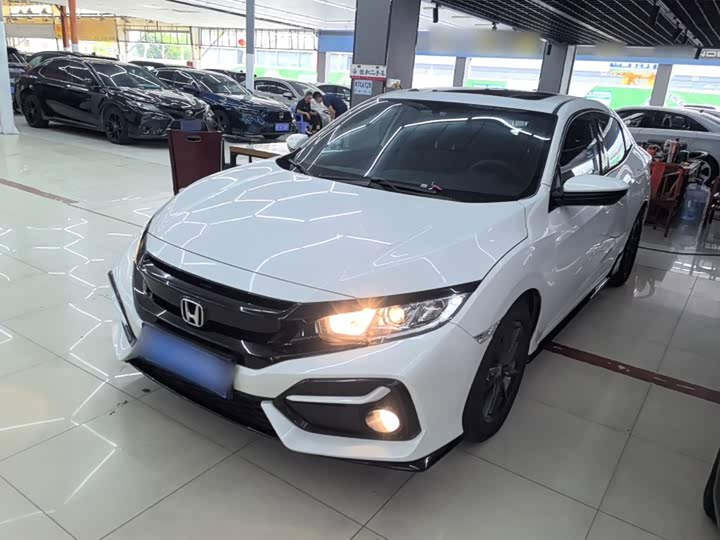 Honda Civic, 2021 — фото 2 из 9